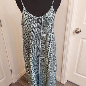 MANAOLA DRESS